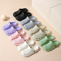 Men's Closed Toe Clogs Slip-On Sandals Soft Sole Walking Shoes