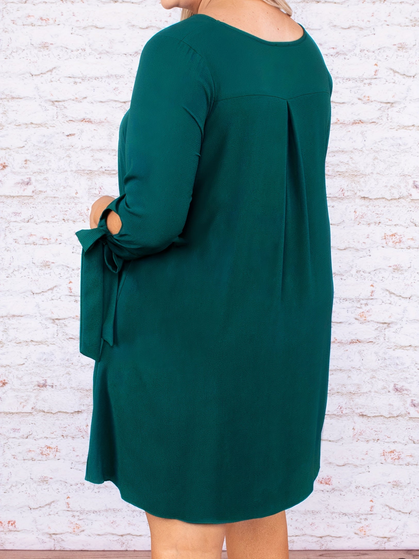 Plus Size Solid Tie Long Sleeve Casual Dress