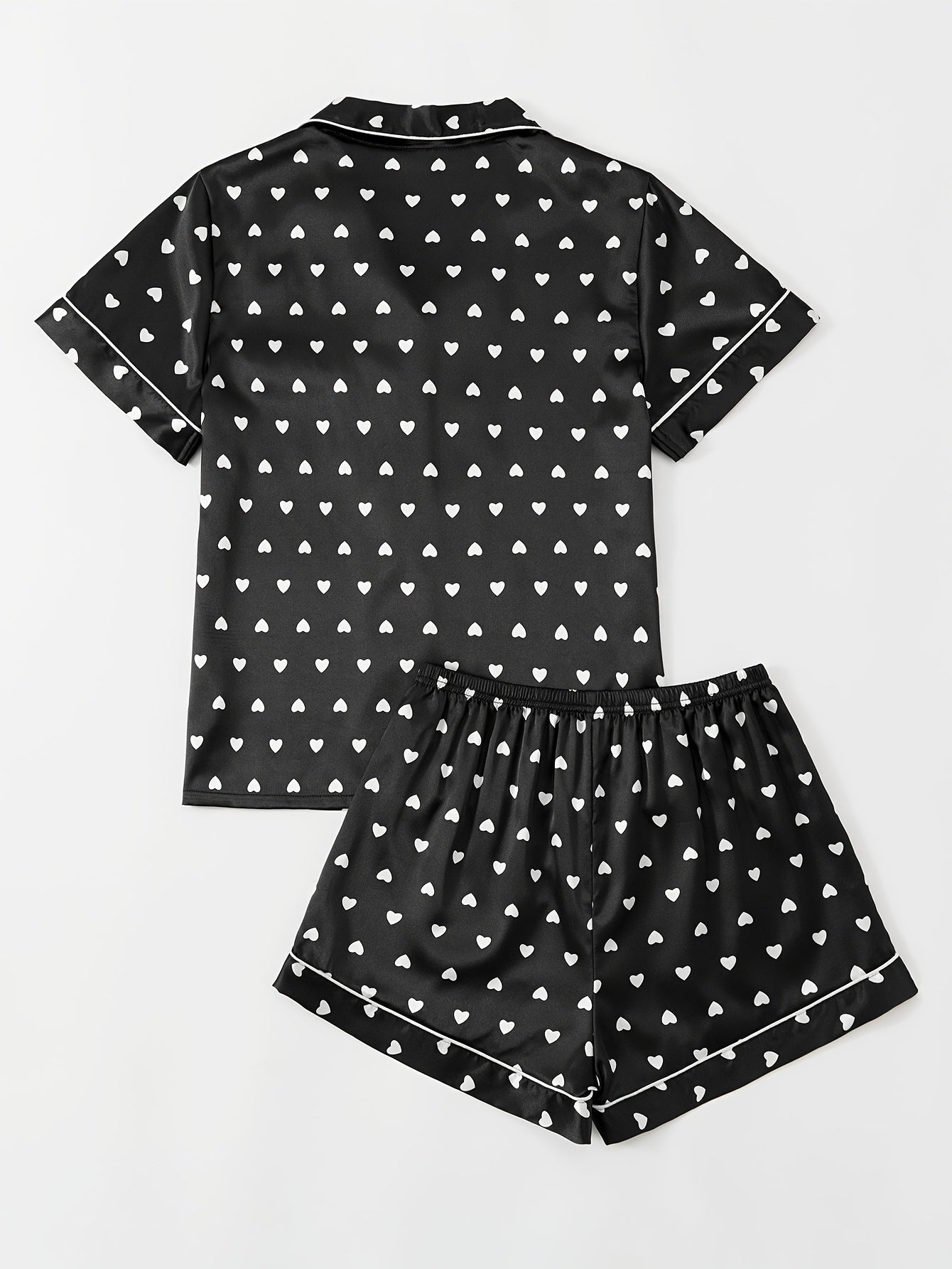 Heart Print Pajamas Set Short Sleeve Buttons Top & Shorts Women's Sleepwear