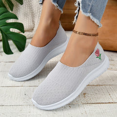 Floral Embroidered Slip-On Sneakers Low Flying Non-Slip Shoes