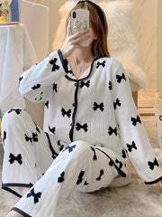 Bowknot Pattern Warm Thermal Pajama Set Women's Sleepwear
