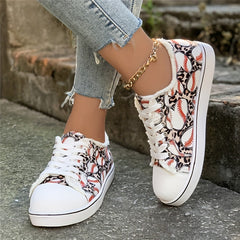 Women's Heart Baseball Print Lace-Up Sneakers