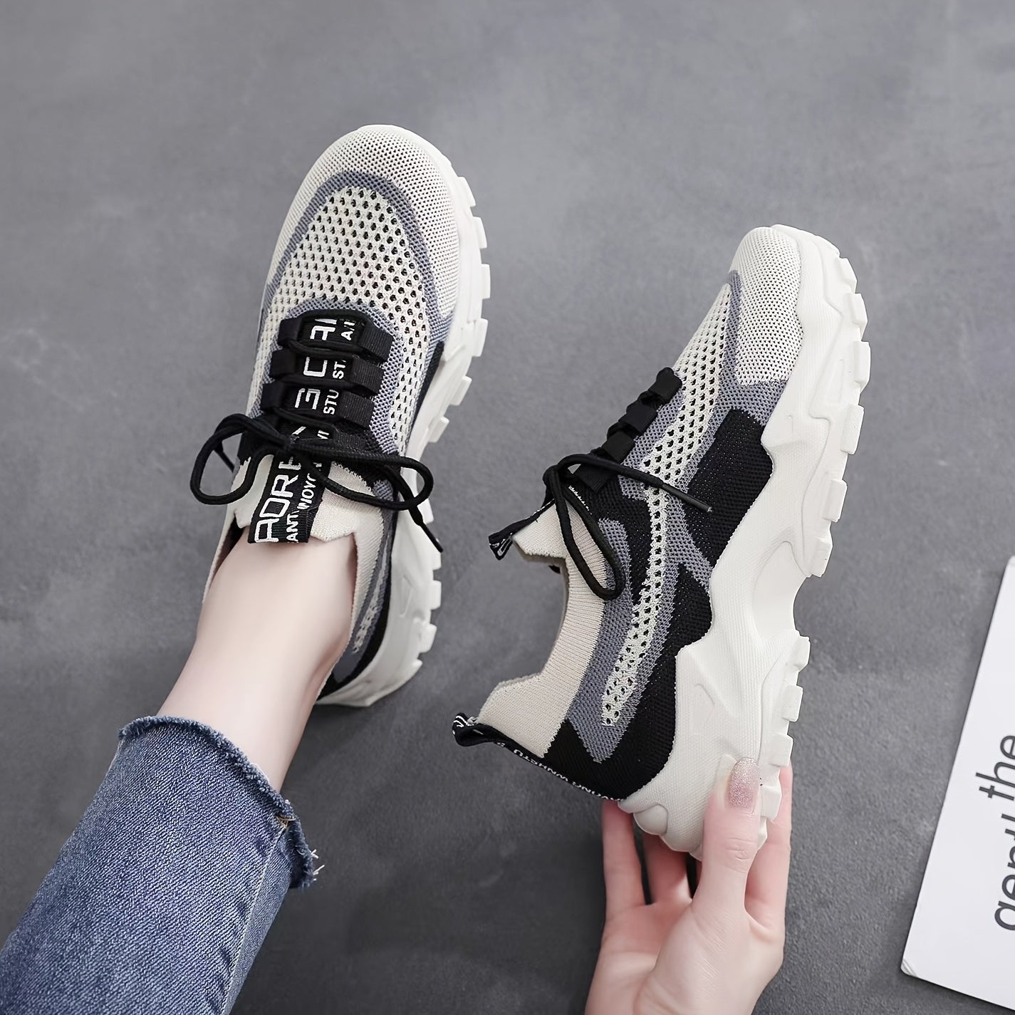Women's Breathable Mesh Running Sports Shoes Platform Sneakers
