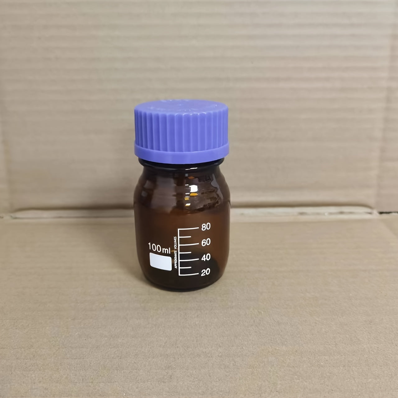 Reagent Bottle With Screw Cap 250ml