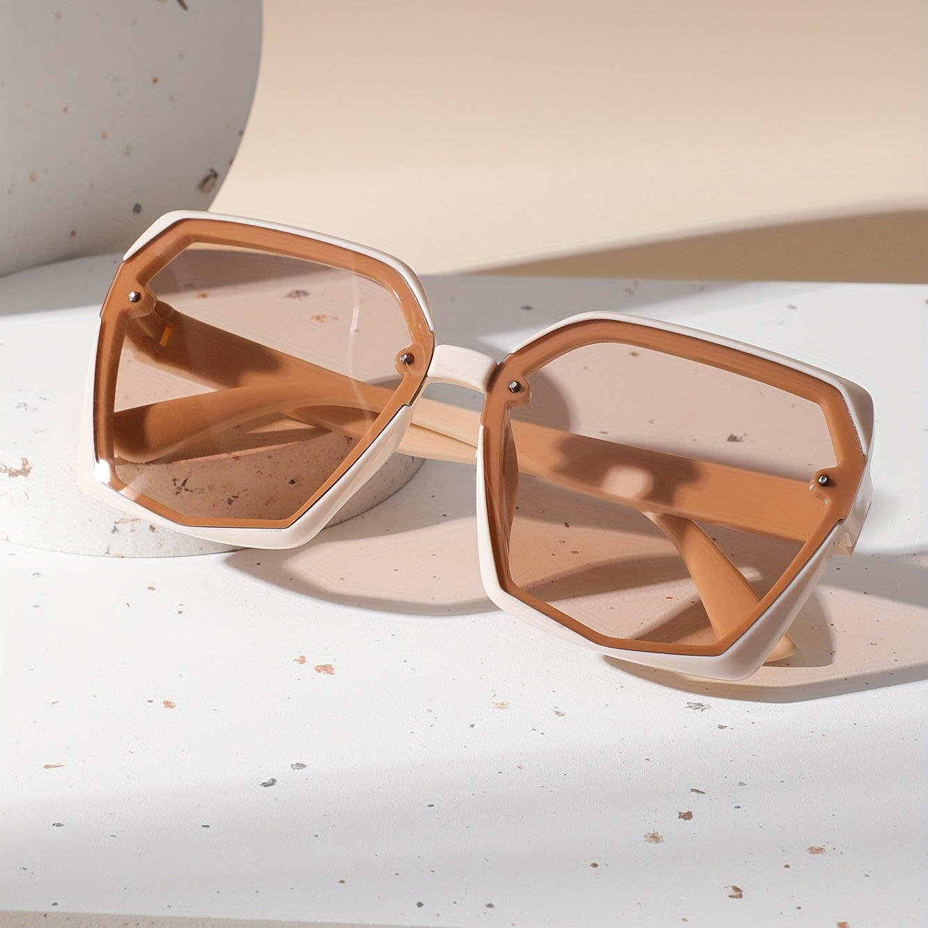 Geometric Frame Sunglasses UV400 Block Rivet Glasses