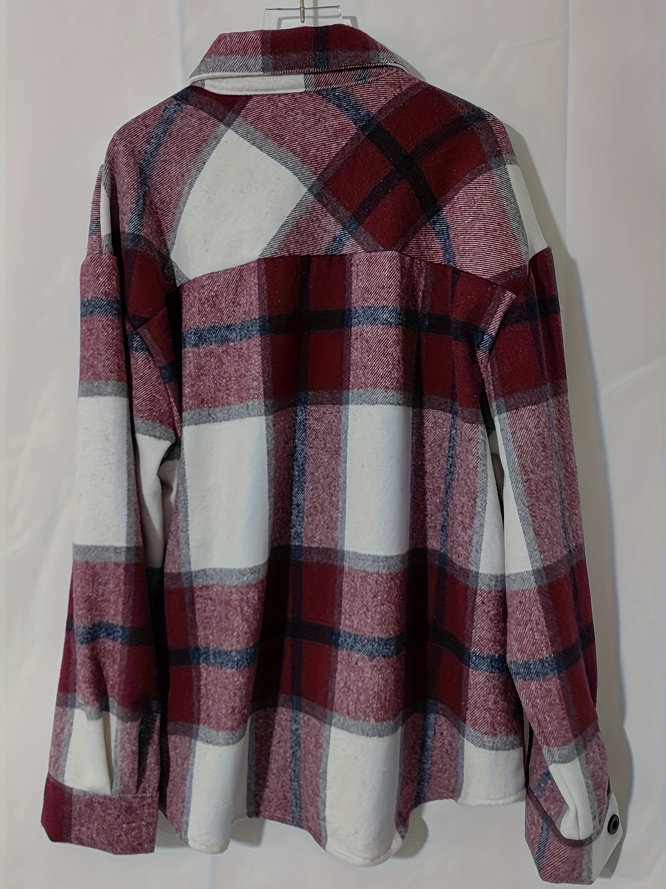 Women's Plus Plaid Long Sleeve Button-Up Shirt