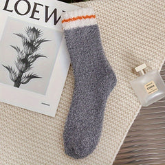 6 Pairs Men's Letter Crew Socks Breathable Plush Comfy Casual Unisex Socks