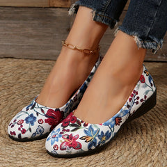 Women's Flower Pattern Slip-On Outdoor Shoes Lightweight & Comfortable