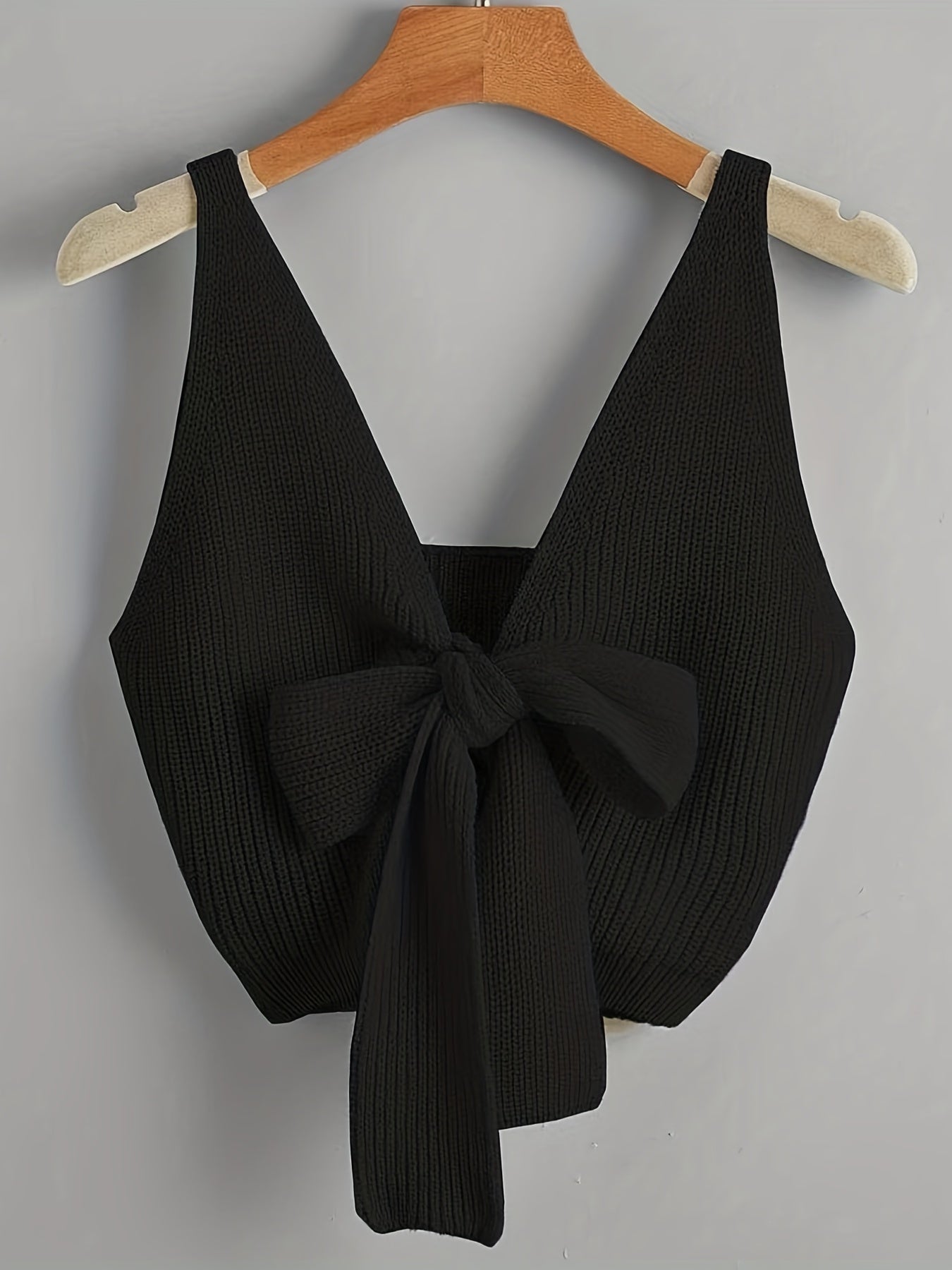Knitted Bow Front V Neck Sleeveless Top
