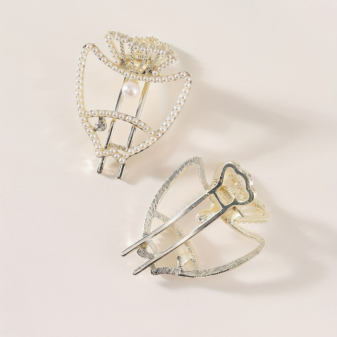 Ocean Series Faux Pearl Fish Shaped Hair Clip