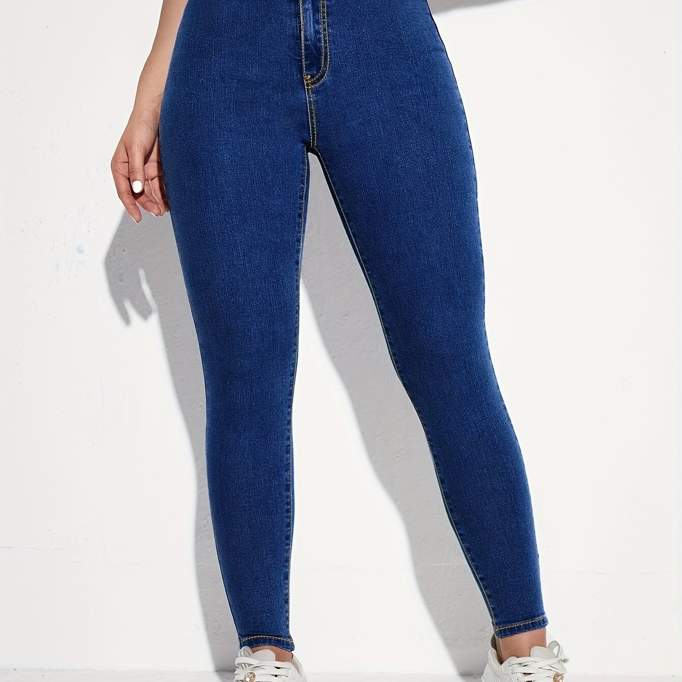 Slim Fit Skinny Jeans High Stretch Button Closure Women's Denim Jeans