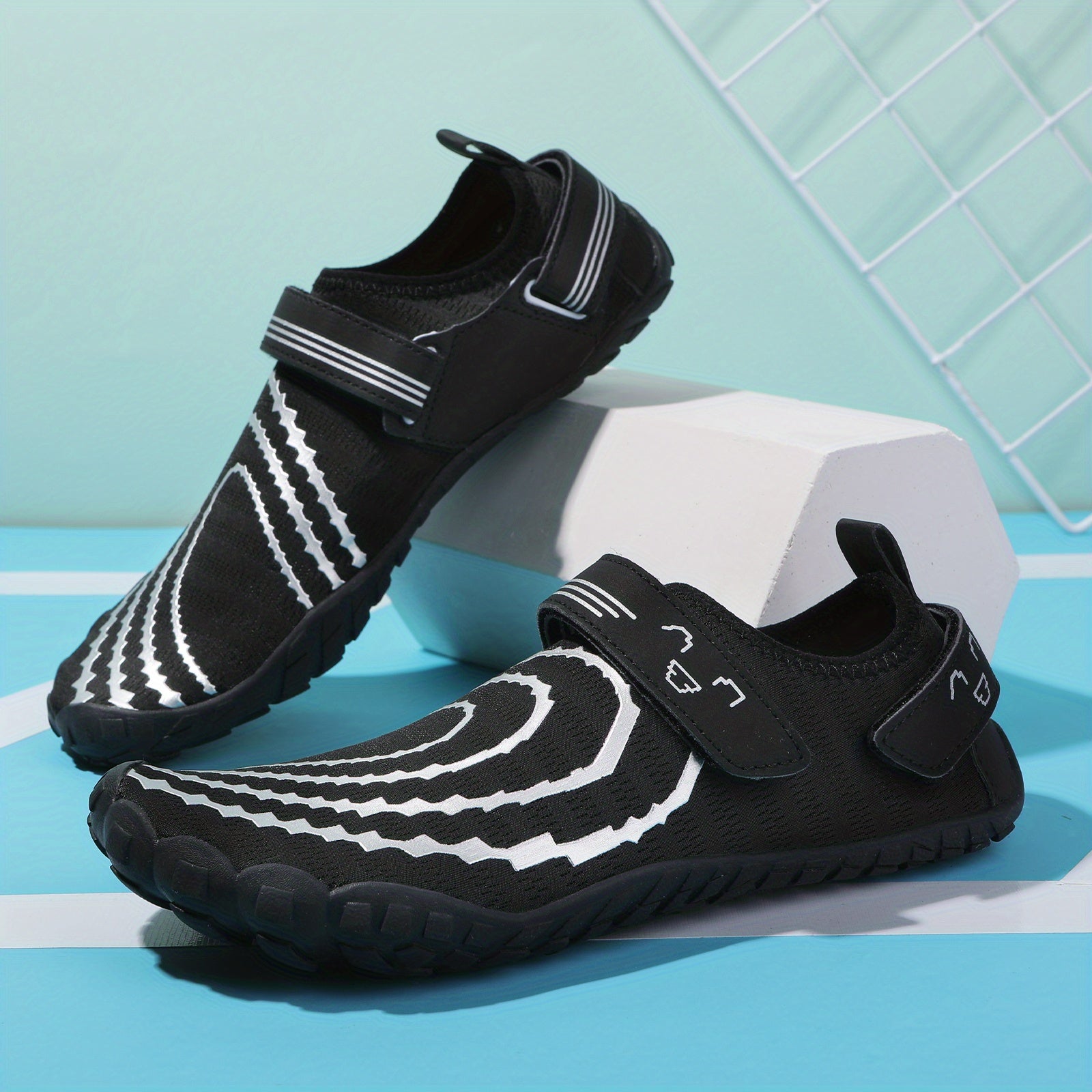 Women's Creek Shoes Hook & Loop Beach Barefoot Water Shoes