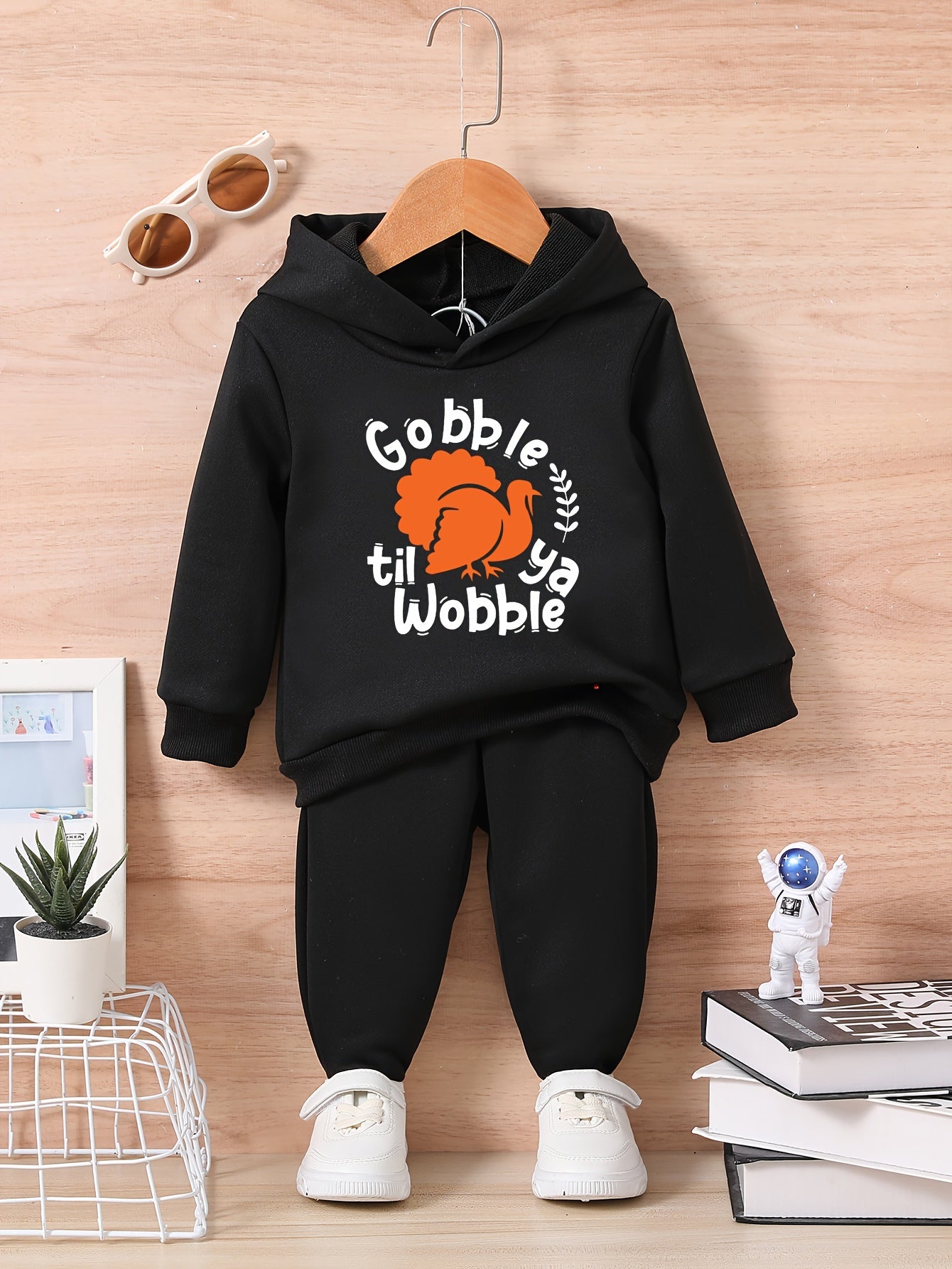 Funny Turkey Graphic Thanksgiving Outfit Infant Set