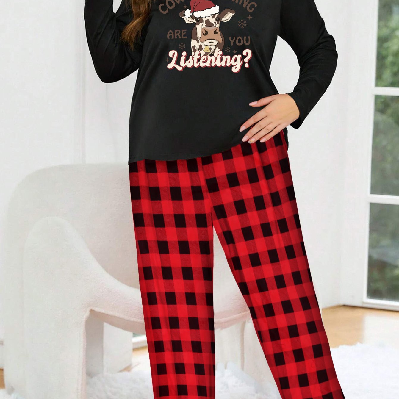 Women's Plus Size Christmas Pajama Set with Graphic Tee & Plaid Pants