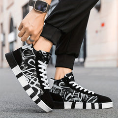 Men's Graffiti Skate Shoes Comfy Anti skid Lace Up Platform Sneakers