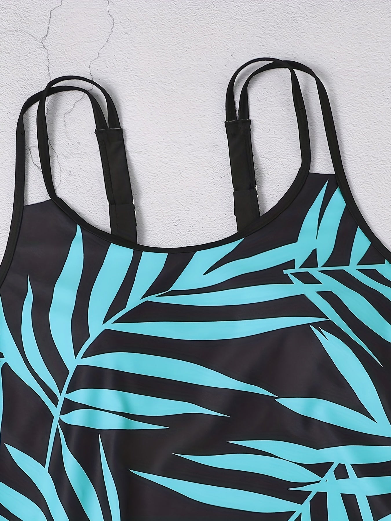 Leaf Print Tank Top & Shorts Swimsuit Set