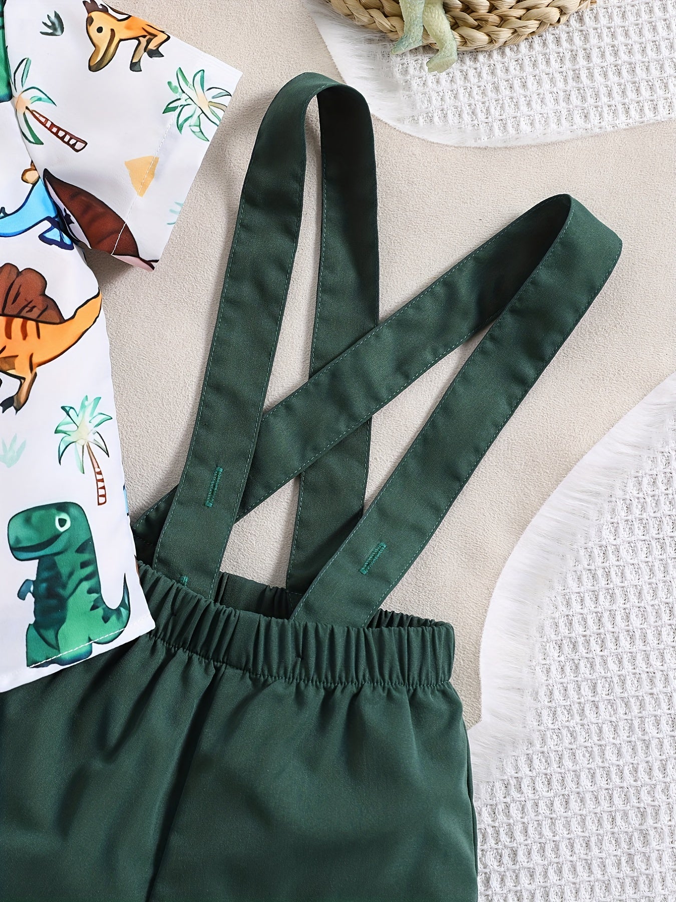 2pcs Dinosaur Shirts & Bow Tie Set for Boys