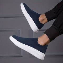Men's Lightweight Slip On Casual Shoes For Traveling Jogging