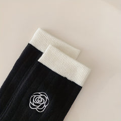 4 Pairs Floral Pattern Comfy Mid Tube Women's Socks