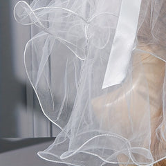 Short Satin Bow Knot Bridal Veil with Comb