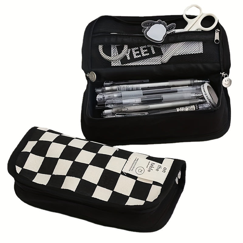 Large Capacity Checkerboard Lattice Pencil Case