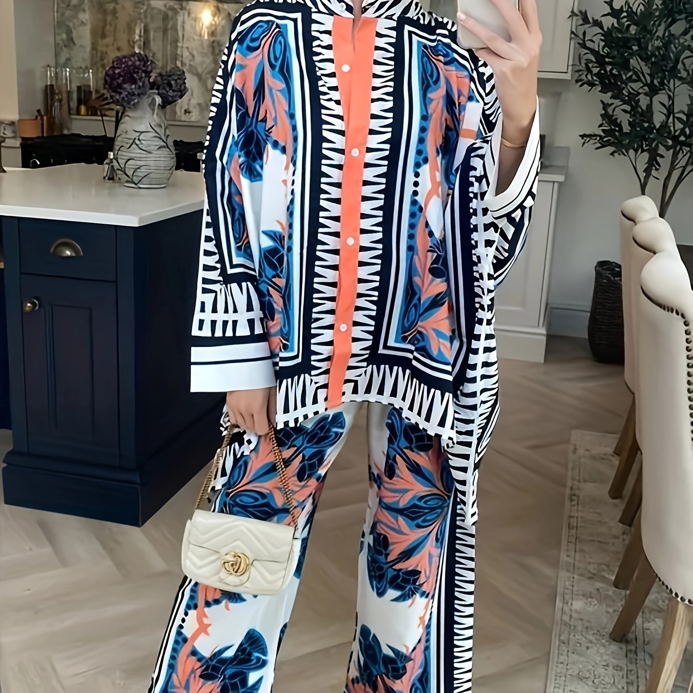 Women's Plus Leaf & Scarf Print Shirt & Pants Outfit Set