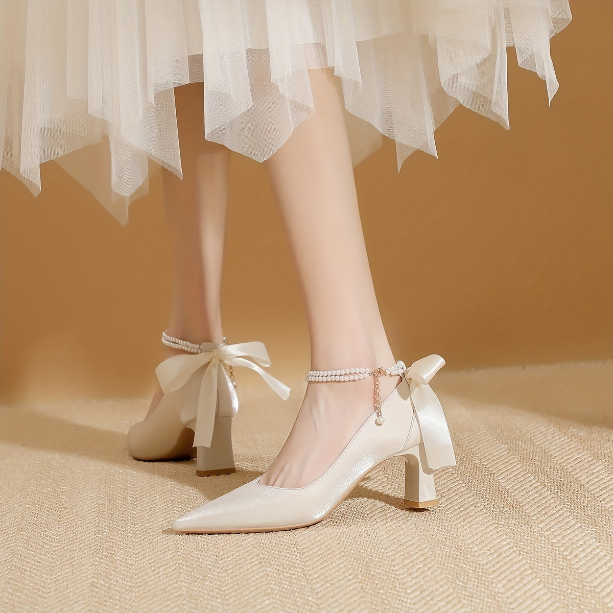 Pearl Chain Chunky Heels Pointed Toe Wedding Shoes