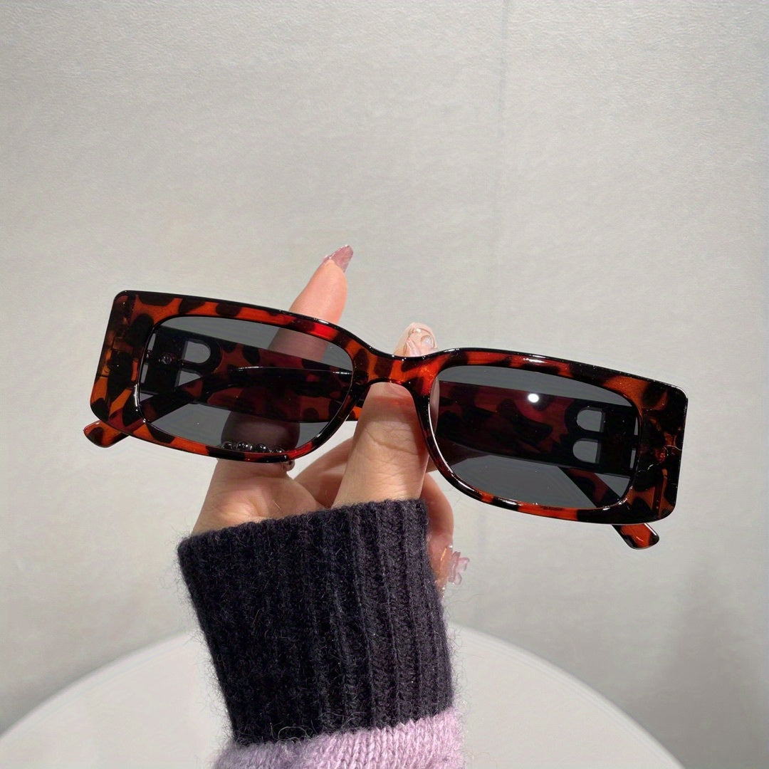 Rectangle Sunglasses For Women 90s Vintage Y2K Classical Square Shades