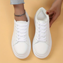 Women's Minimalist Solid Low Top Sneakers