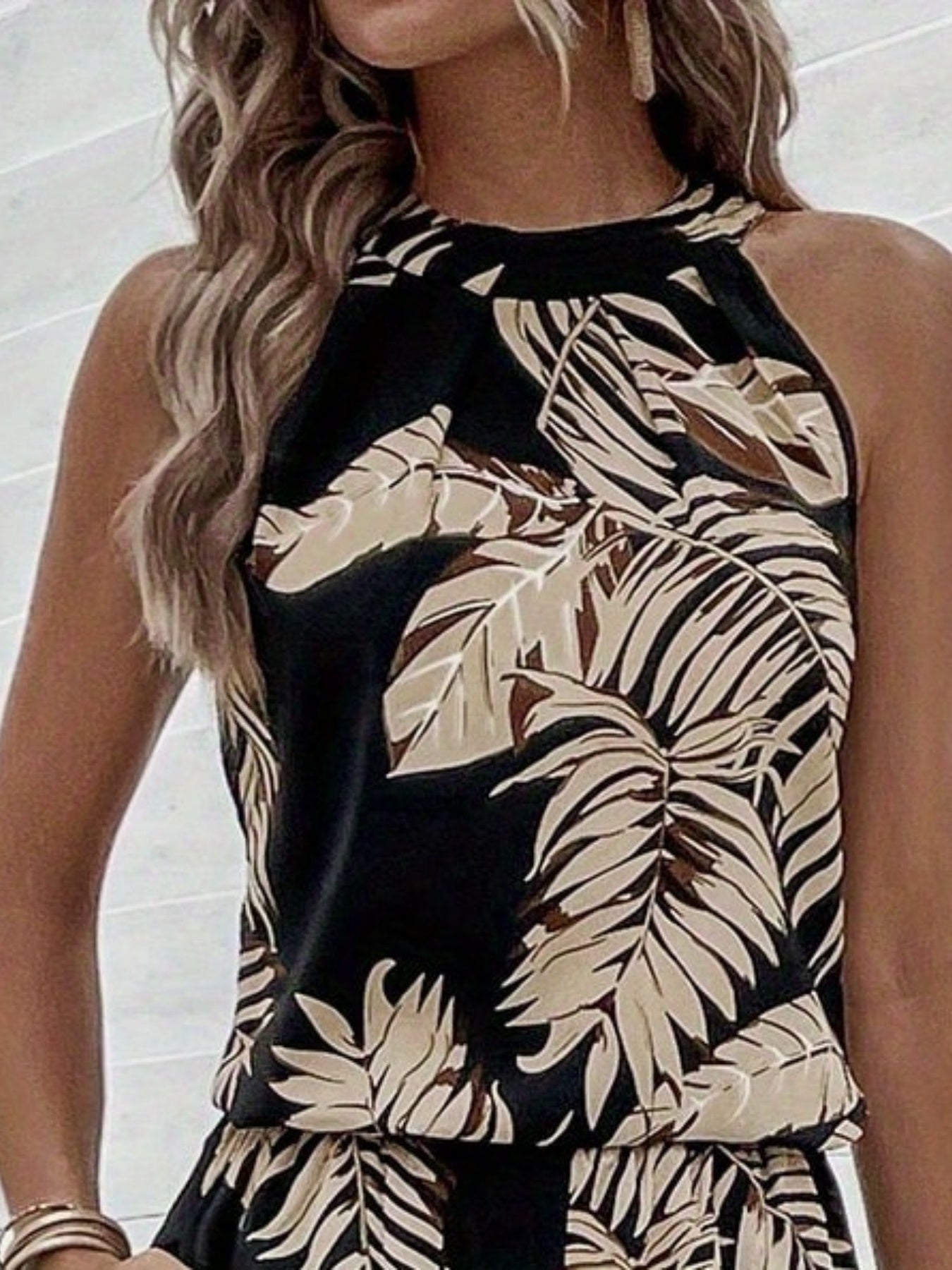 Feather Print Halter Neck Top Sleeveless Summer Casual Wear