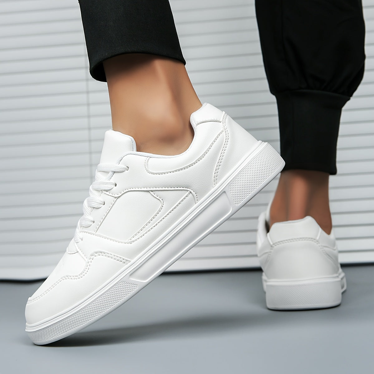 Faux Leather Solid Skate Shoes Wear Resistance Non Slip Flat Sneakers