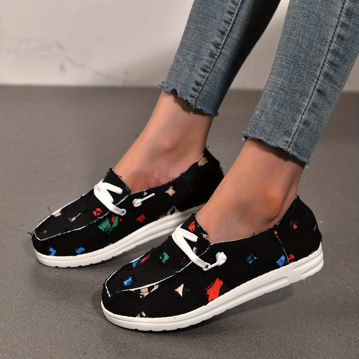 Women's Geometric Pattern Canvas Sneakers Lace Up Slip On Shoes