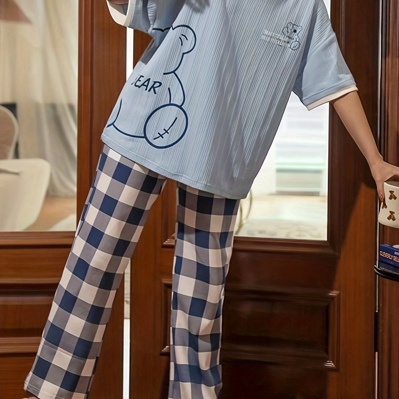 Bear Print Pajama Set Short Sleeve Top & Plaid Pants Women's Loungewear