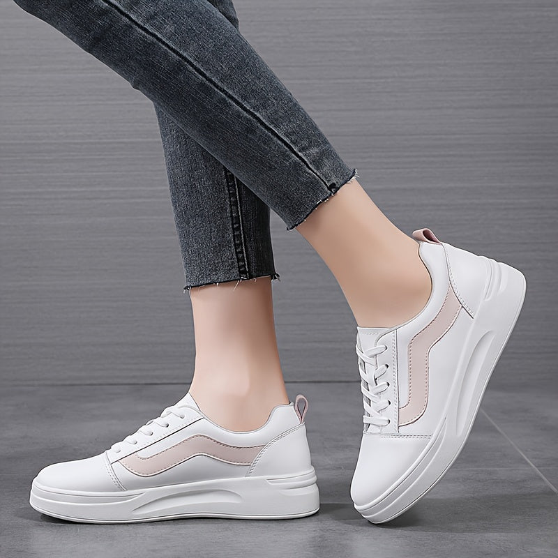 Women's Lightweight Lace-up Board Shoes Outdoor Sneakers