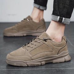 Men's Non Slip Sneaker for Youth - Wear Resistant