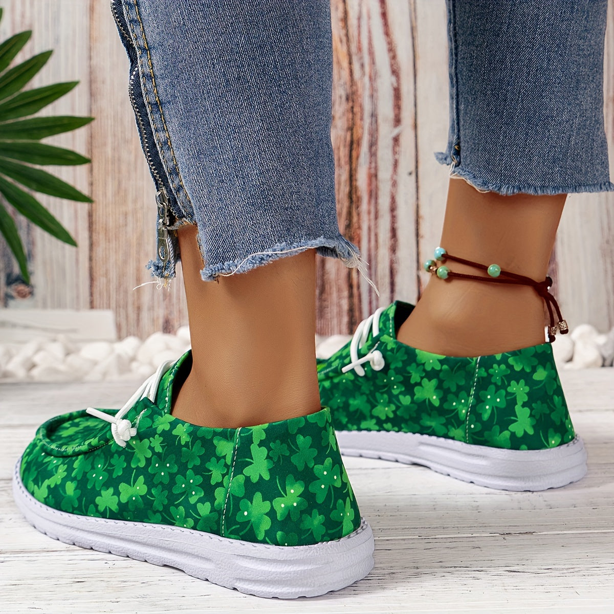 Green Floral Pattern Slip On Flat Shoes Women's Shallow Mouth Casual Shoes