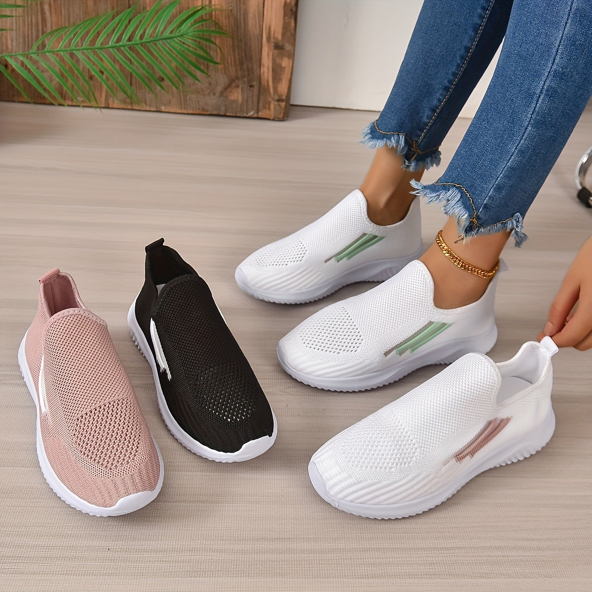 Women's Knit Slip On Sneakers Lightweight Low Top Shoes