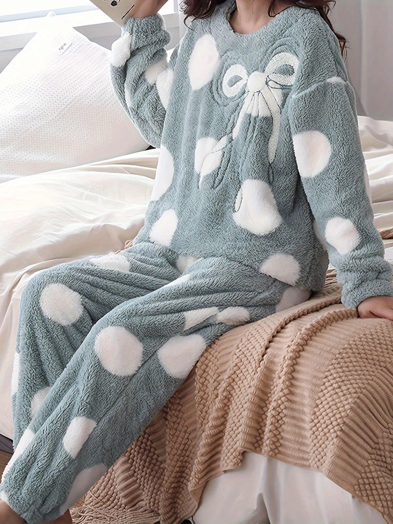 Polka Dot Fuzzy Pajama Set Long Sleeve Crew Neck Top & Elastic Waistband Pants