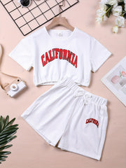 2pcs Girls CALIFORNIA Letter Graphic T Shirts & Bow Track Shorts Set