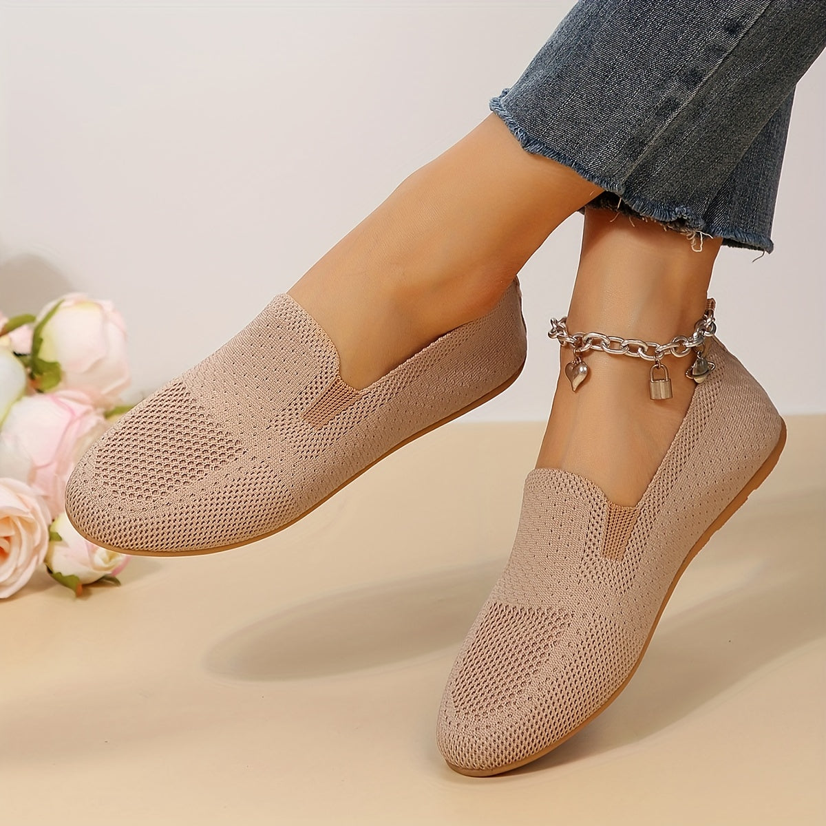 Women's Knit Mesh Slip On Flat Shoes Lightweight & Comfortable