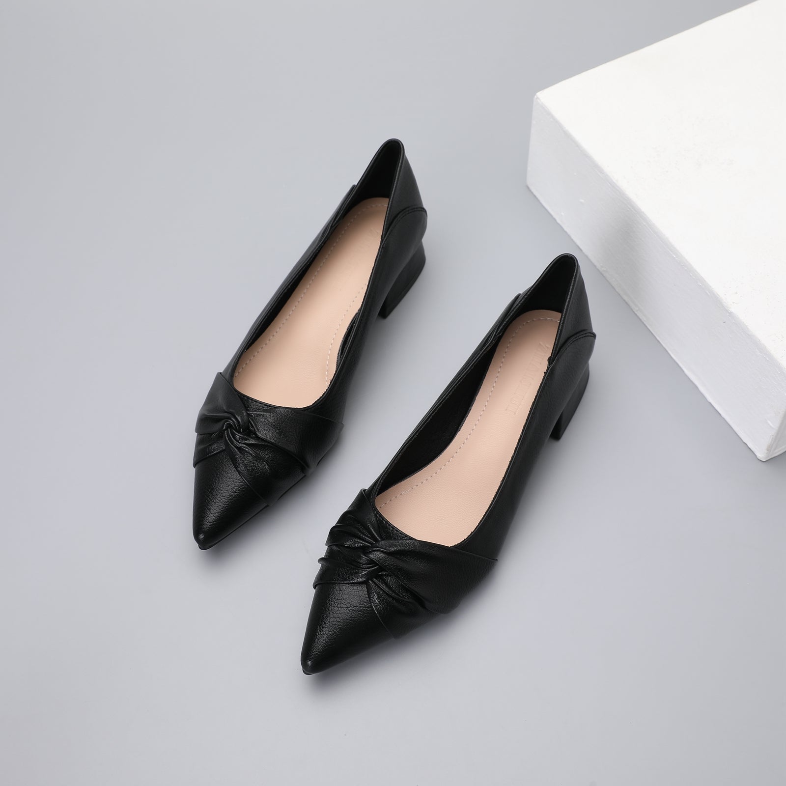 Women's Low Heel Pointed Toe Slip On Shoes Soft Sole Block
