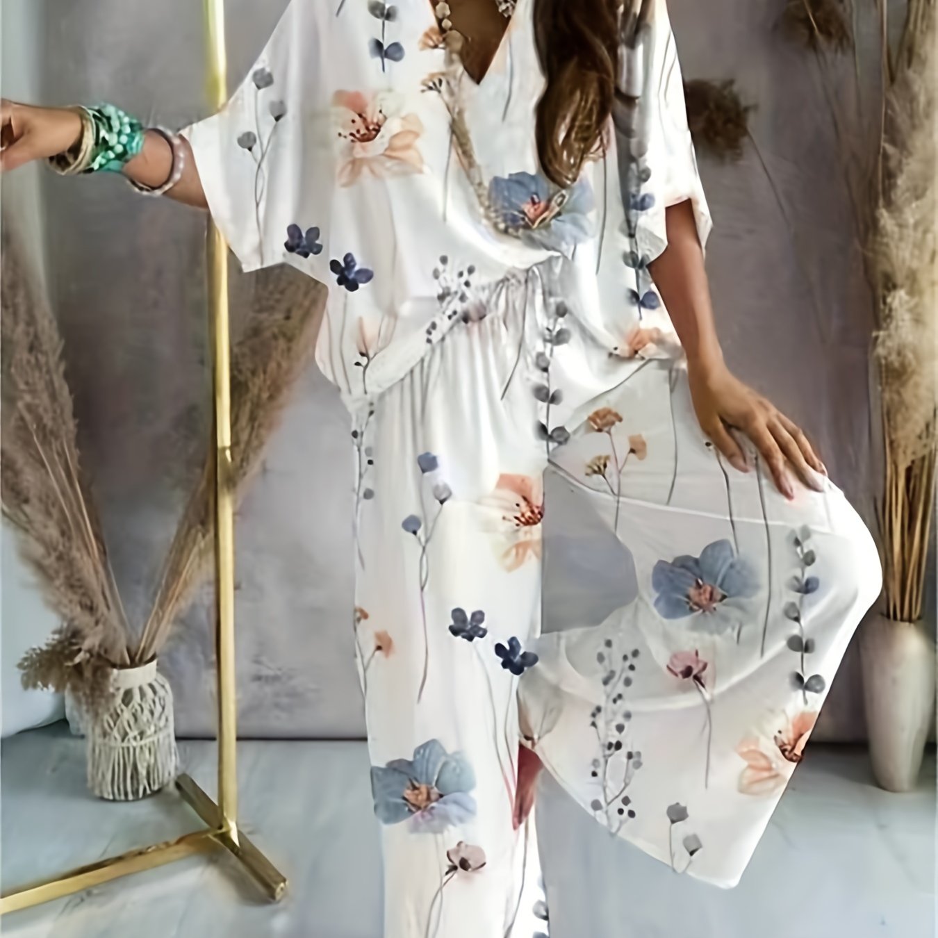 Floral Print Two piece Set V Neck Half Sleeve Tops & Wide Leg Pants