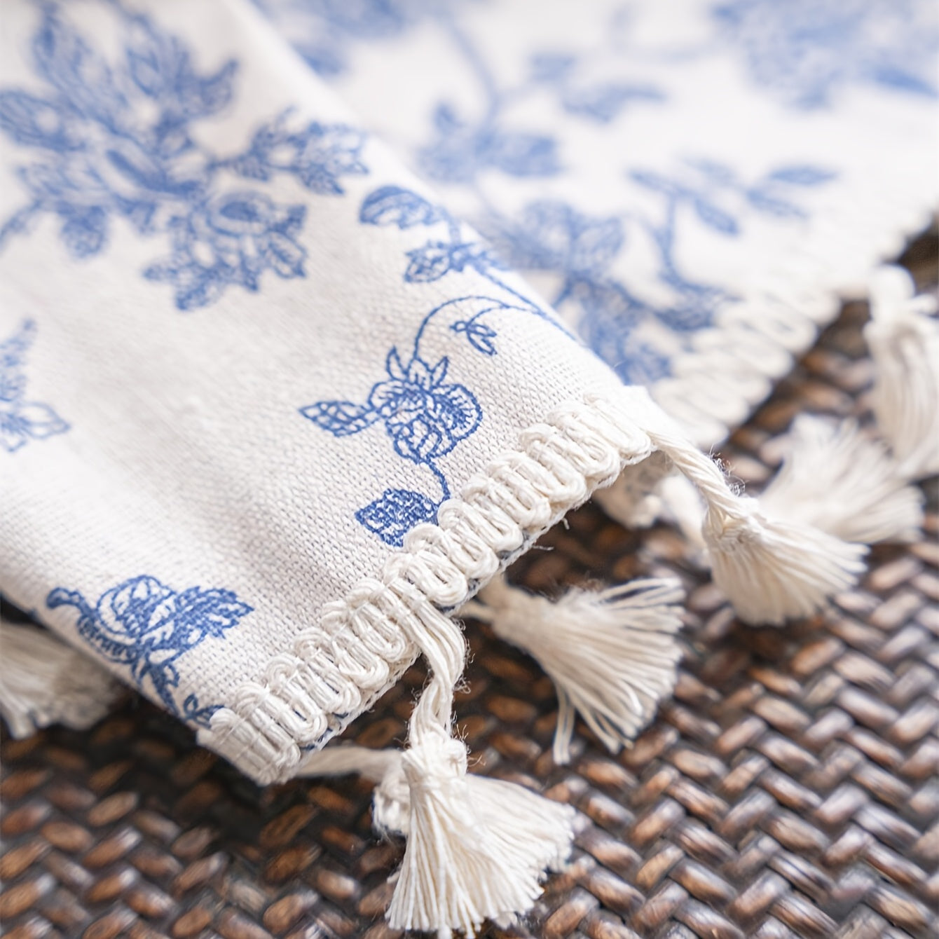 American Flower Cotton and Linen Curtain with Beige Fringed