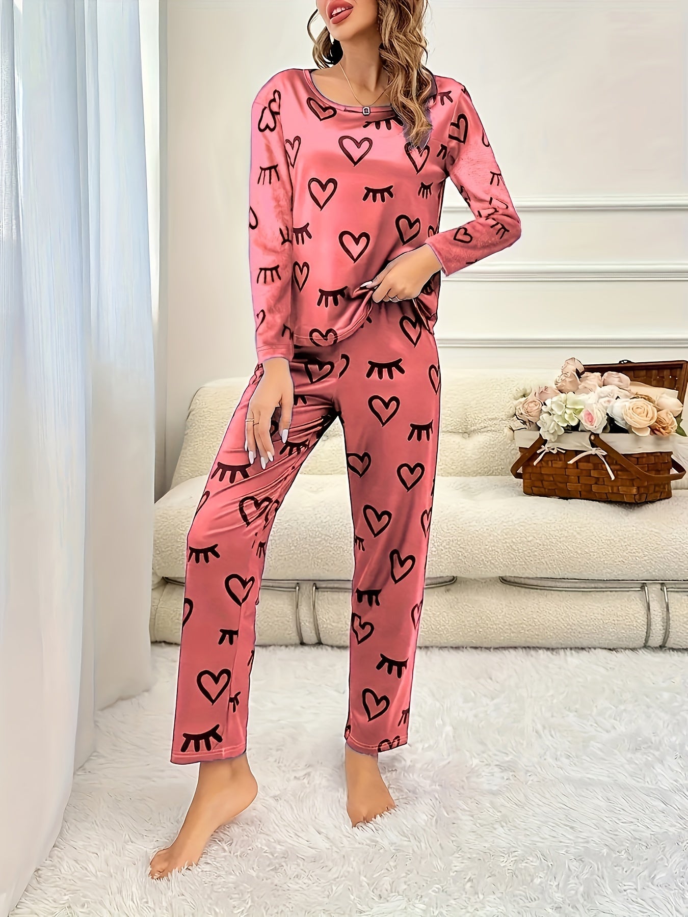 Heart & Eyelash Print Long Sleeve Pajamas 2 PC Set