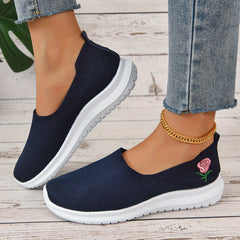 Floral Embroidered Slip-On Sneakers Low Flying Non-Slip Shoes