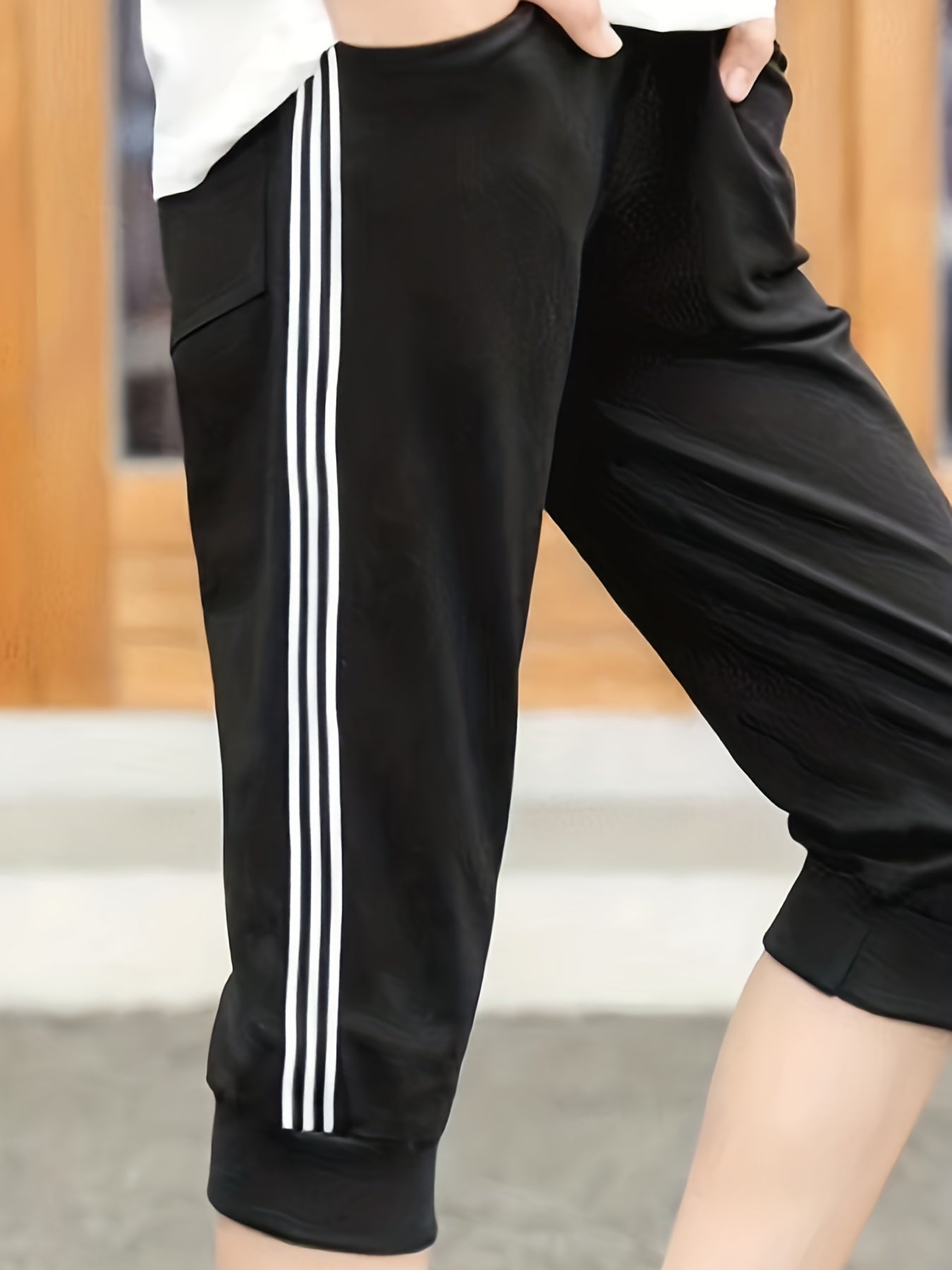 Girls Striped Taping Capris for Summer