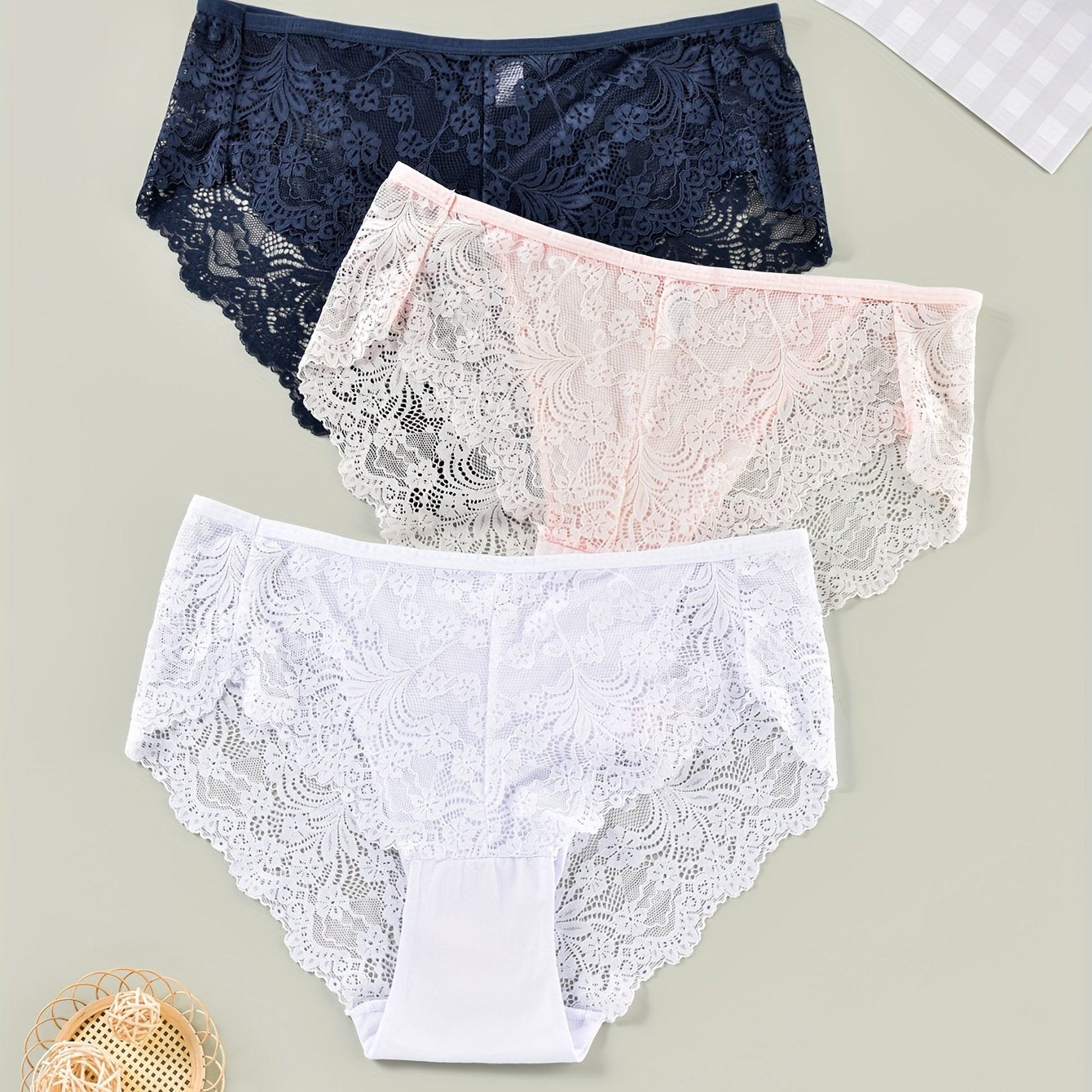 3 Pack Plus Size Panties Set Women's Plus Floral Lace Mid Rise Romantic Briefs