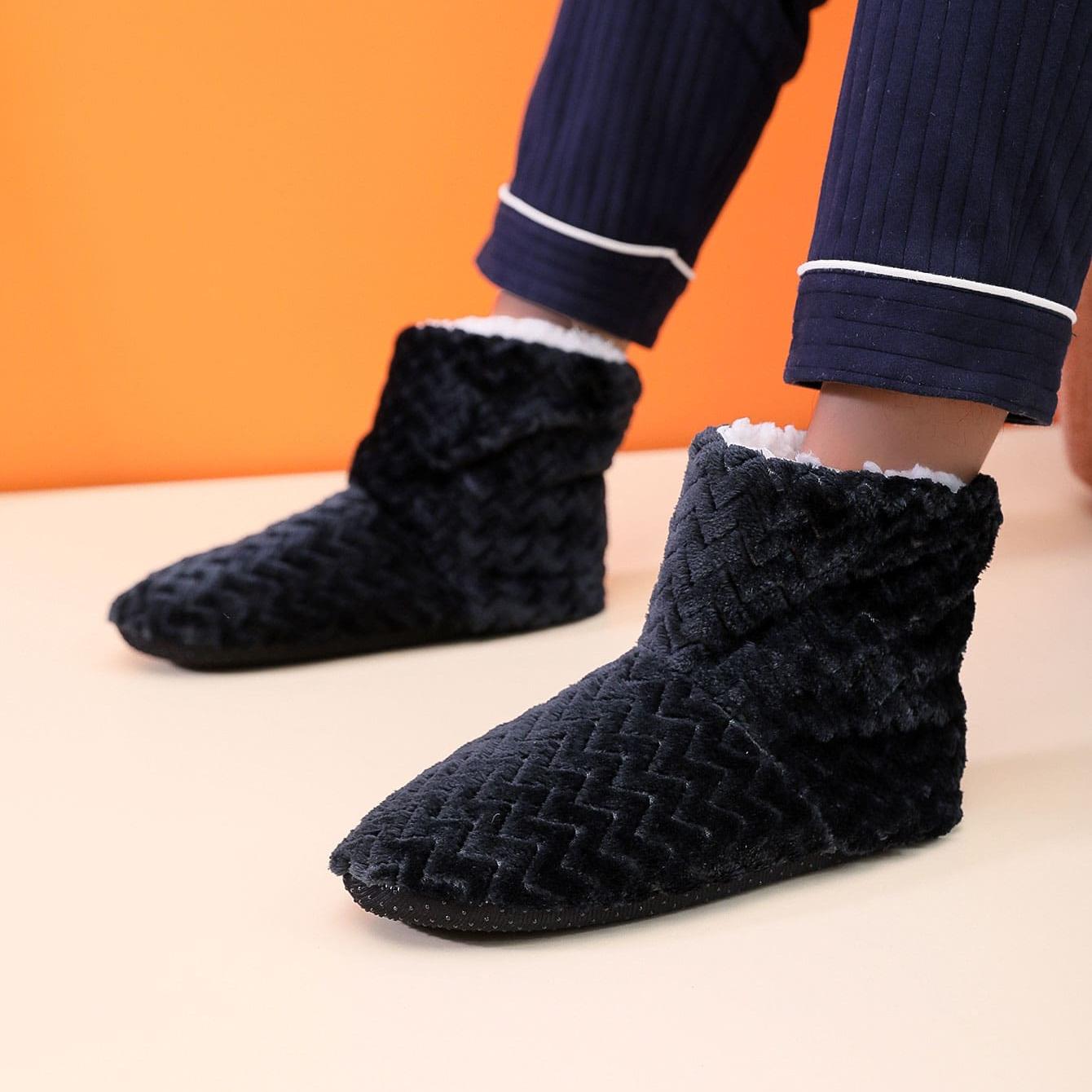 Men's Cozy Plush Bootie Slippers Winter Indoor Shoes
