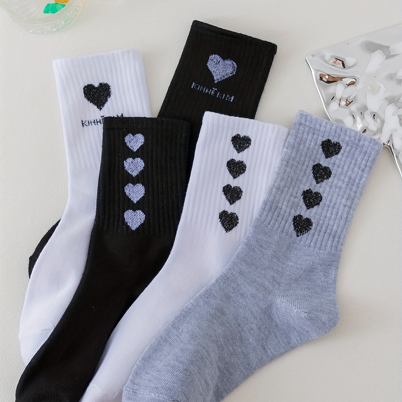 5 Pairs Heart Print Crew Socks Women's Stockings
