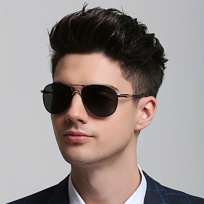 CLLOIO Men's Photochromic Lens Polarized Sunglasses Unisex Pilot Vintage